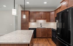 1427 34th Avenue SW, Altoona, IA 50009