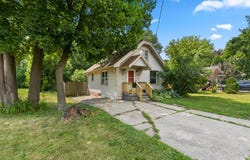 1811 Vermont Avenue, Lansing, MI 48906
