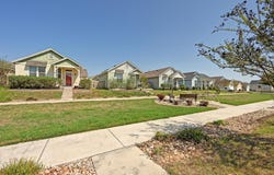 1292 Nevarez, Kyle, TX 78640