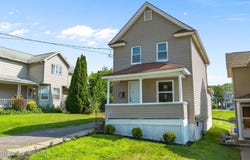 830 E Scott Street, Olyphant, PA 18447