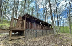 411 Alum Cave Road, Annville, KY 40402