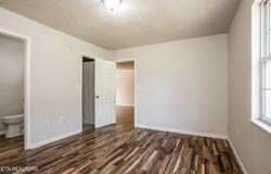 252 Queener Lane, Caryville, TN 37714