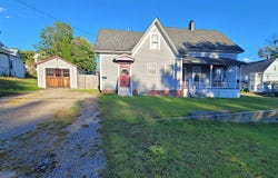 622 Central Street, Franklin, NH 03235