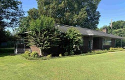 1411 W Arch Avenue, Searcy, AR 72143