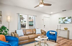 509 W Avenue E, Port Aransas, TX 78373