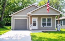 720 S Funston Street, Ottawa, KS 66067