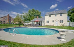 154 FORGE Road, DELRAN, NJ 08075