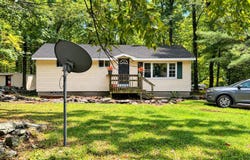 116 Beech Road, Dingmans Ferry, PA 18328
