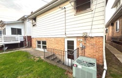 5445 S 73rd Avenue, Summit, IL 60501
