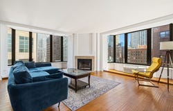 40 E Delaware Place, Chicago, IL 60611