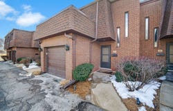 408 S Dee Road, Park Ridge, IL 60068