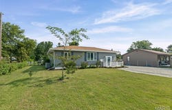 227 Dorothy Street, Moro, IL 62067