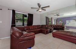 11733 NW 11th St, Pembroke Pines, FL 33026