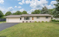 904 Mayvis Boulevard, Mankato, MN 56001