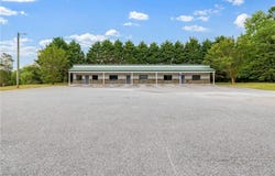 144 Commerce Parkway, Cornelia, GA 30531