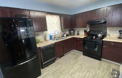 5294 Lyndell Avenue, Portage, IN 46368