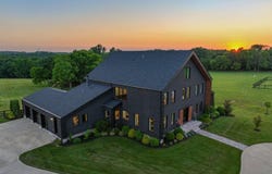 689 Sarah Blake Lane, Versailles, KY 40383