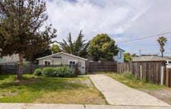 1703 Hilton ST, SEASIDE, CA 93955