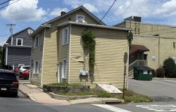 5 S 9th Street, Stroudsburg, PA 18360