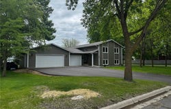 802 N Estates Avenue, Litchfield, MN 55355