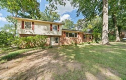 141 Virginia Avenue, Gray, GA 31032