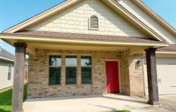 215 Chicago Avenue, Nederland, TX 77627