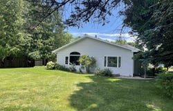 701 Forest, Clare, MI 48617
