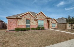 1933 Rainwater Way, Lancaster, TX 75146