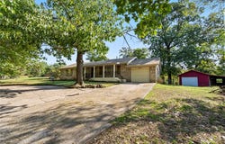 3407 Ridge Road, Siloam Springs, AR 72761