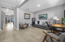 5 Wayside Place, Palm Coast, FL 32164