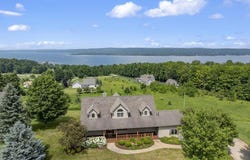 136 Lakeridge Trail, Boyne City, MI 49712