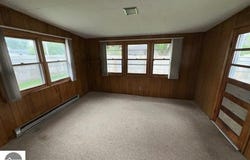175 S Hudnut, Barryton, MI 49305