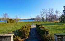 4 Spring Lane, Eliot, ME 03903