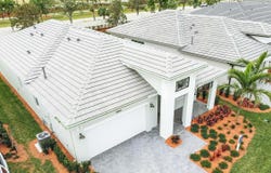 2768 SE Ashfield Drive, Port Saint Lucie, FL 34984
