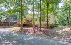6050 Sandy Creek Road, Loganville, GA 30052
