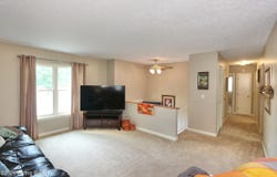 1246 Gail Dr, Jeffersonville, IN 47130