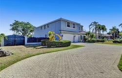 721 Ranch Rd, Weston, FL 33326