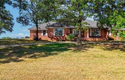 42267 Timber Ridge  RD, Howe, OK 74940
