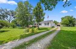 44 Viola Drive, Wright City, MO 63390