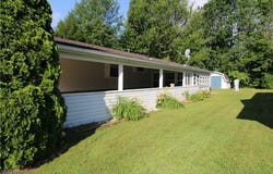 226 Troy Oaks Drive, Hiram, OH 44234