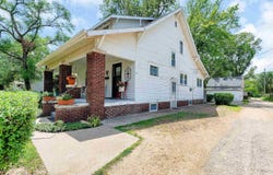 1210 Highland Ave, Salina, KS 67401