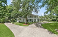72 RIVERDALE Drive, Covington, LA 70433