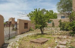 209 Ribak Lane, Taos, NM 87571