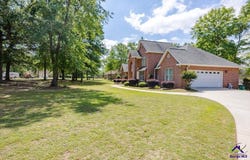 245 Sterling Drive, Byron, GA 31008