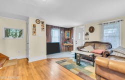 19 Union Avenue, Freehold, NJ 07728