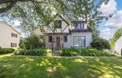 709 HILLTOP Road, Erie, PA 16508