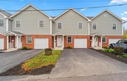 2 Adams Lane, North Providence, RI 02911