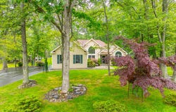 212 Withywindle Way, Tamiment, PA 18371