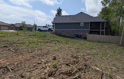 5721 S Cloverdale Lane, Battlefield, MO 65619