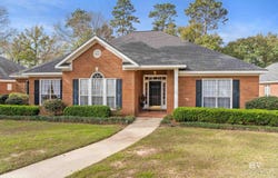 9546 Aspen Circle, Daphne, AL 36527